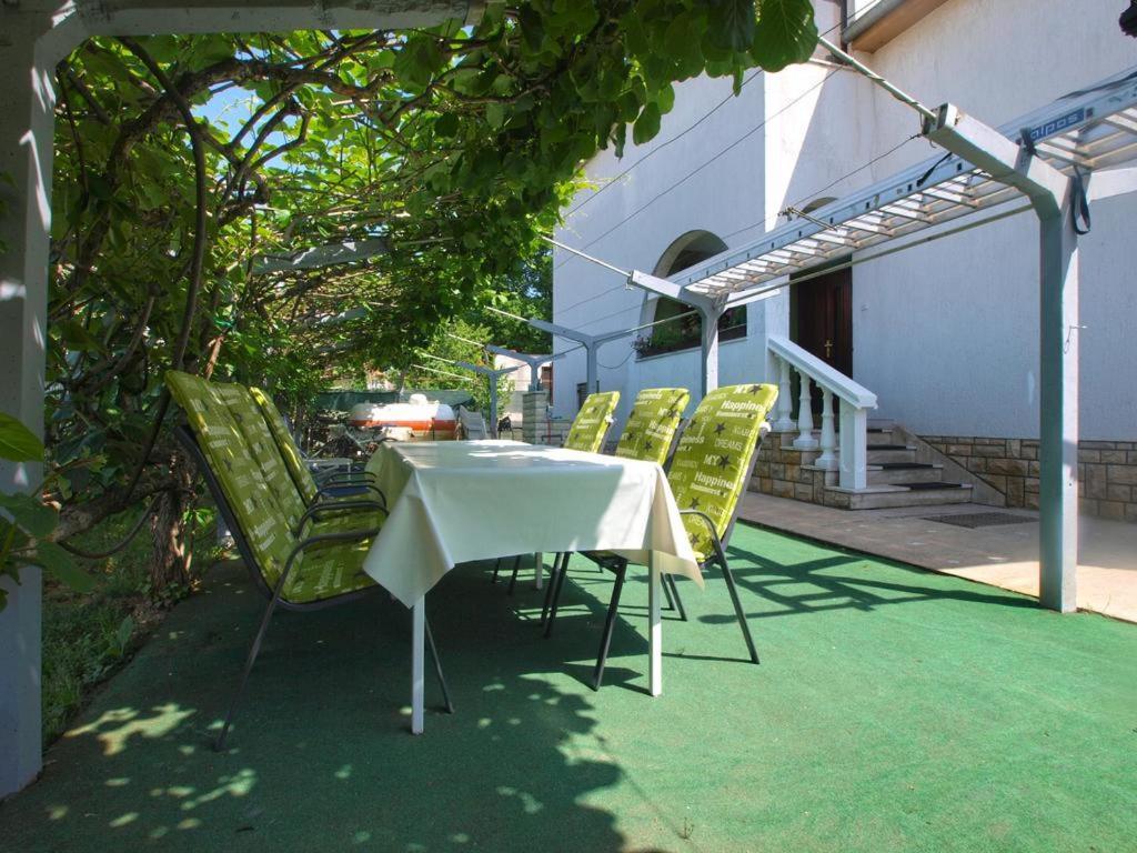 Apartment Tigo - 2 Bedrooms, 2 Bathrooms, Terrace And Big Garden Fažana Eksteriør bilde