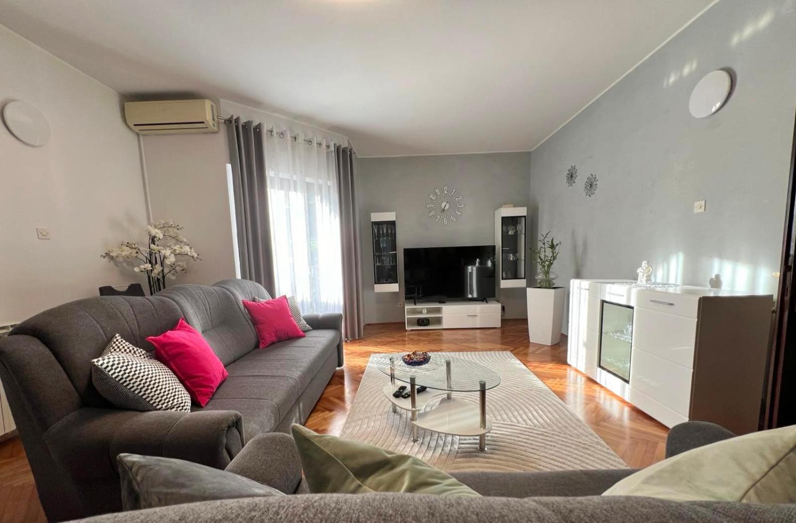 Apartment Tigo - 2 Bedrooms, 2 Bathrooms, Terrace And Big Garden Fažana Eksteriør bilde