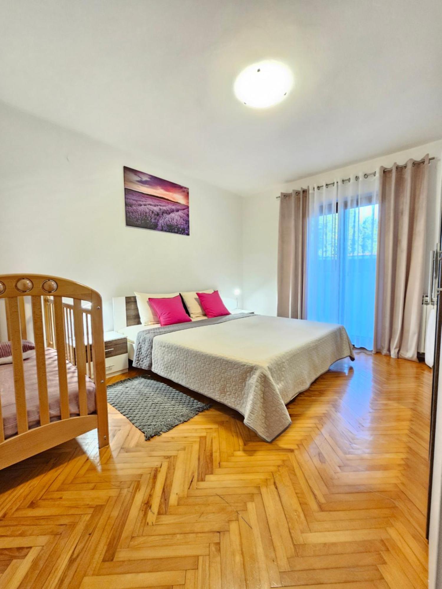 Apartment Tigo - 2 Bedrooms, 2 Bathrooms, Terrace And Big Garden Fažana Eksteriør bilde